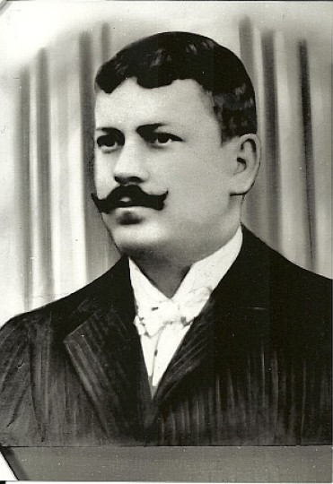 Franjo Štefanović, skladatelj (Petrovaradin, 13. 3. 1879. - Petrovaradin, 26. 1. 1924.)