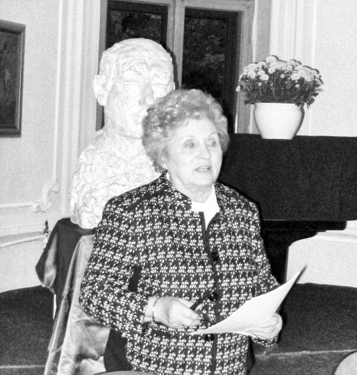 In memoriam Vera Erl, hrvatska knjižničarka, sveučilišna nastavnica, povjesničarka i etnologinja (1940. – 2024.)