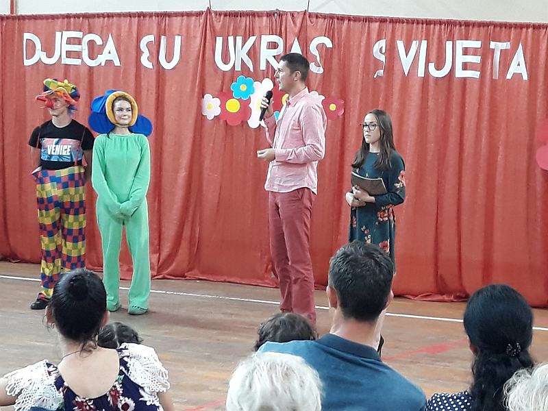 djeca su ukras