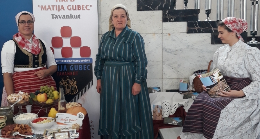 jaka zena