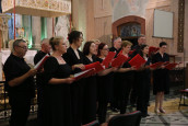 Otvorena riznica u župi Uzvišenja svetog križa u Rumi