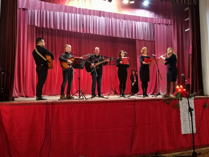 "Tiha noć" u „Nazoru“