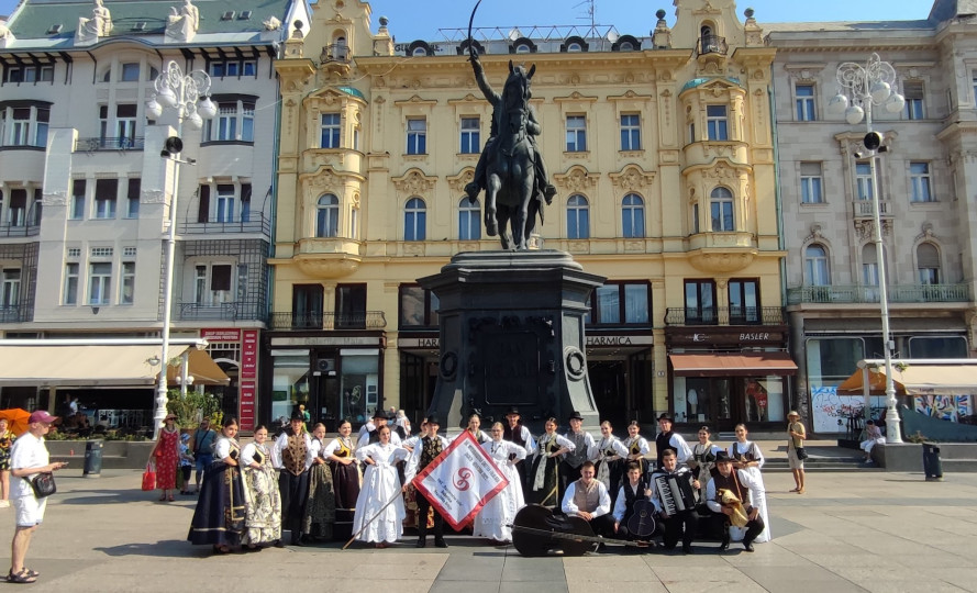 HKC Bunjevačko kolo na 56. Međunarodnoj smotri folklora