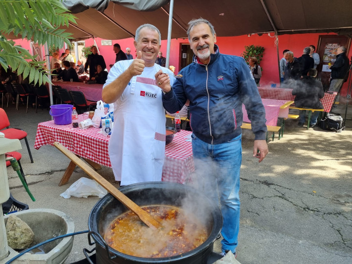 Gastronomska manifestacija CROz kuhinje Vojvodine