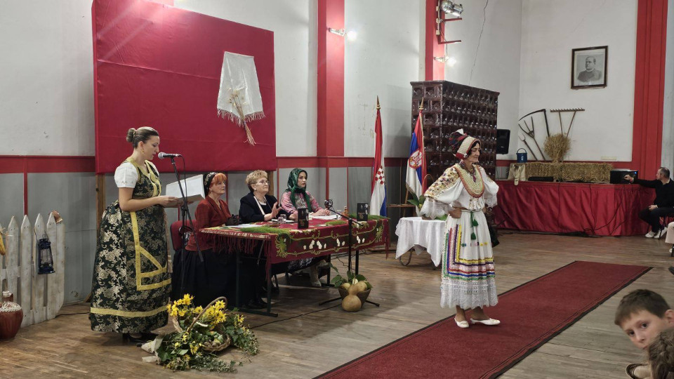 U Somboru održan Divojački vašar